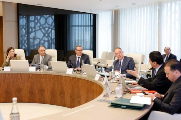 El jefe del Gobierno preside una reunión dedicada a la hoja de ruta del comercio exterior para el periodo 2025-2027