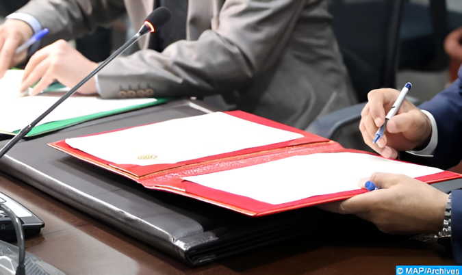 UM5R/CRI-RSK: signature d’une convention de partenariat pour dynamiser l’entrepreneuriat et l’innovation régionale