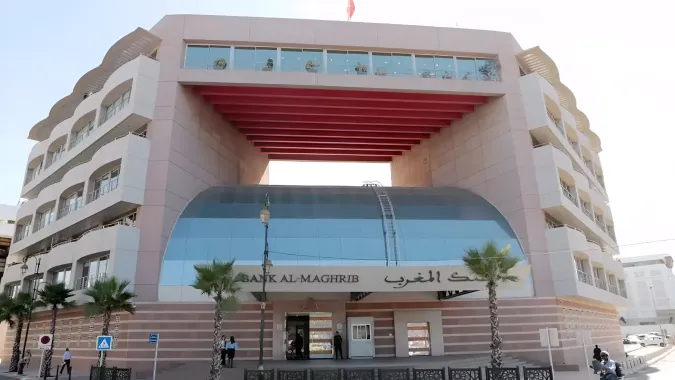المخاطر الشمولية.. القطاع البنكي بالمغرب يواصل تعزيز أسسه