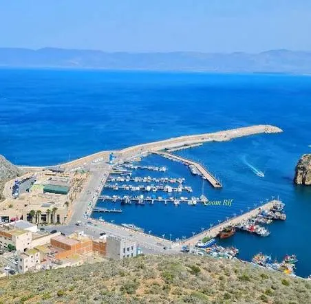 La Marina d'Al Hoceima séduit sous le soleil de l'été